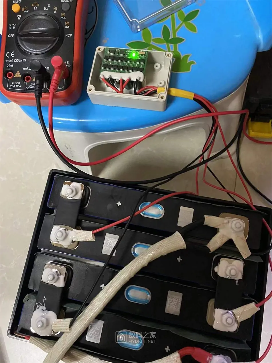 DIY LiFePO4 Battery Pack