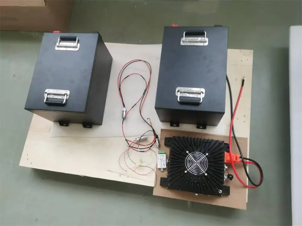 51.2V105Ah lifepo4 battery packs and 3.3KW 48V chargers