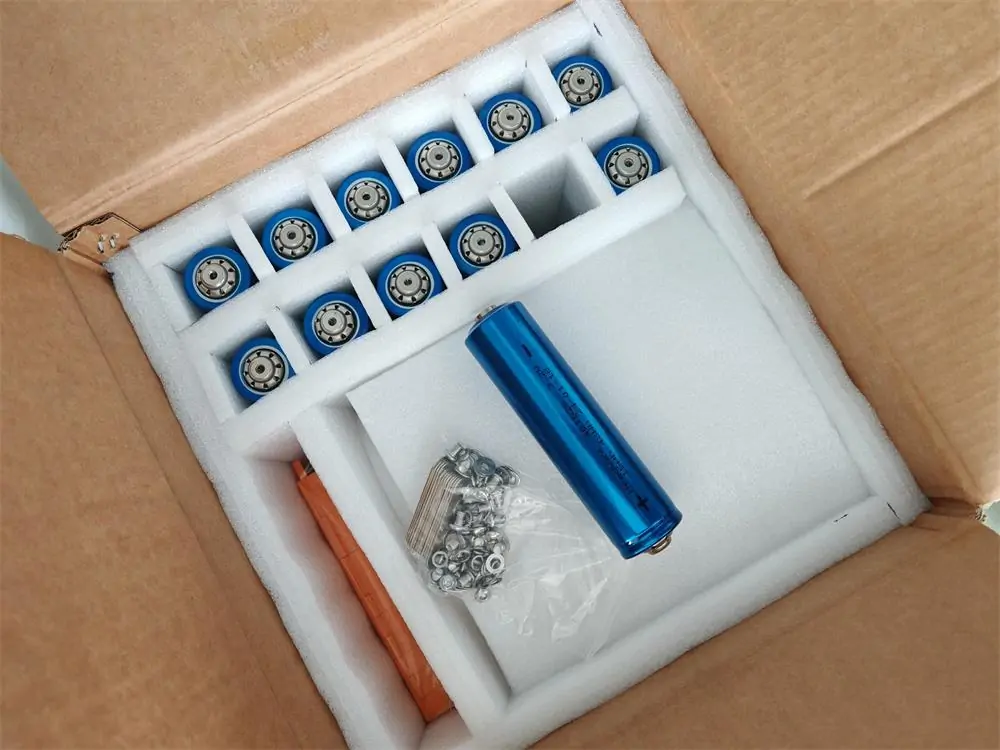 Headway 40152S 15Ah LiFePO4 battery cells